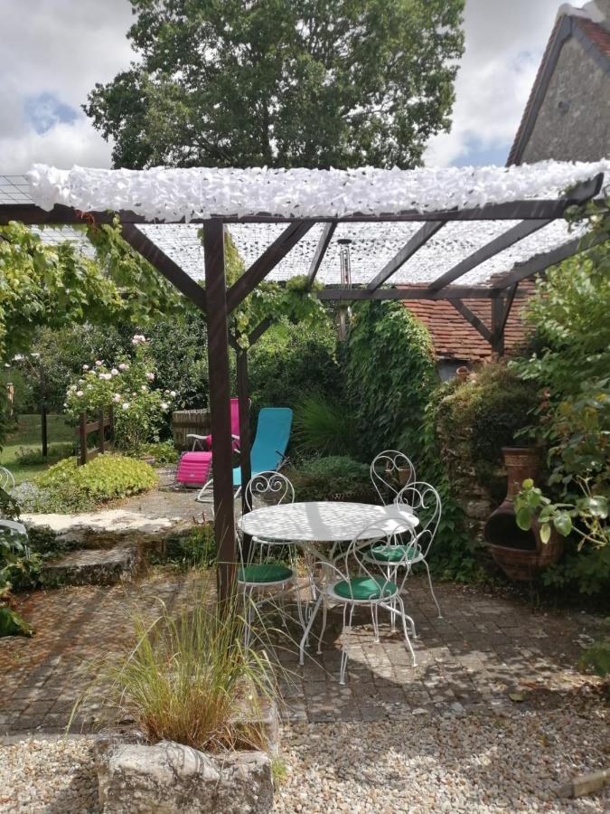 Vila Au Jardin De La Marquetterie Cigogne Exteriér fotografie