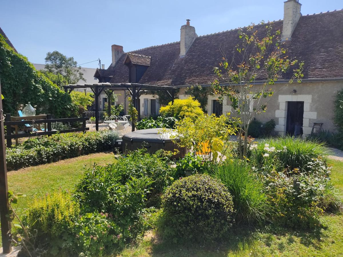 Vila Au Jardin De La Marquetterie Cigogne Exteriér fotografie
